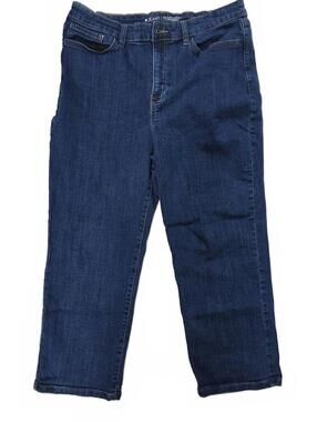 R Jeans "The Classic Straight" Women's Dark Wash Straight Leg 99% Cotton  33 P